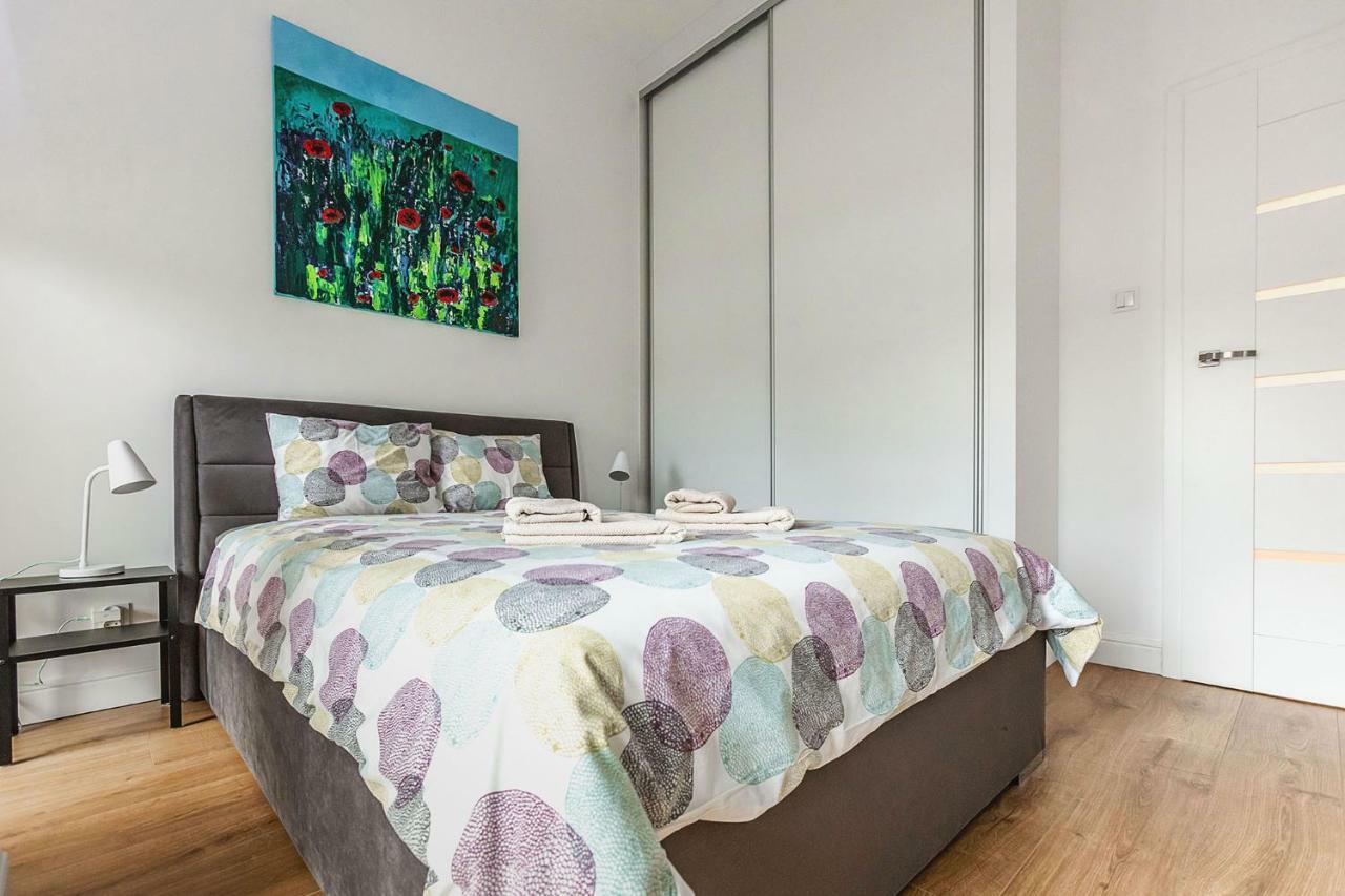 Apartment Perfect *